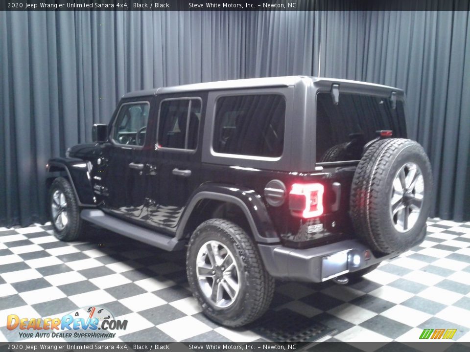 2020 Jeep Wrangler Unlimited Sahara 4x4 Black / Black Photo #8