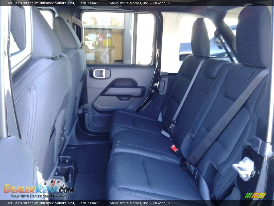 2020 Jeep Wrangler Unlimited Sahara 4x4 Black / Black Photo #11