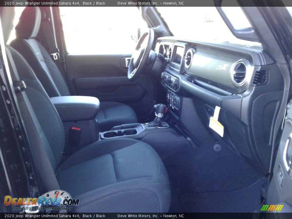 2020 Jeep Wrangler Unlimited Sahara 4x4 Black / Black Photo #14