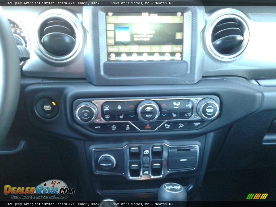 2020 Jeep Wrangler Unlimited Sahara 4x4 Black / Black Photo #19