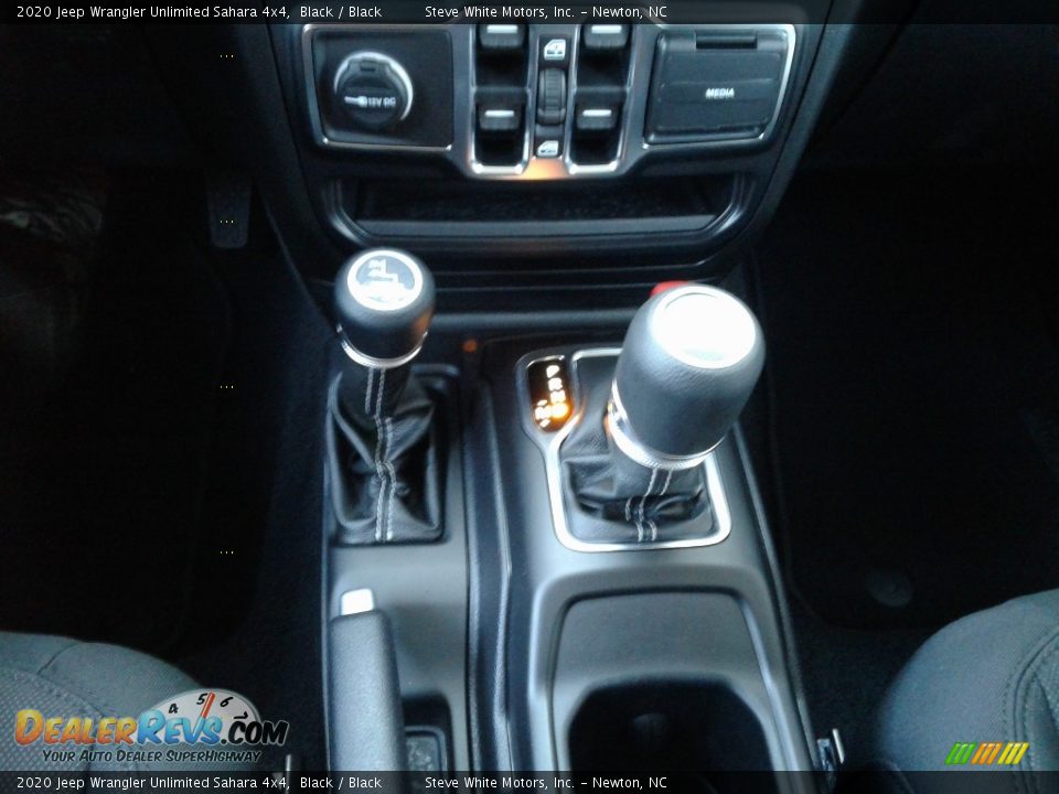 2020 Jeep Wrangler Unlimited Sahara 4x4 Black / Black Photo #25