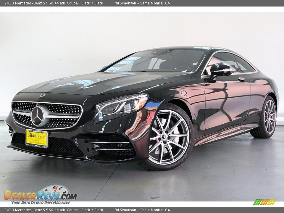 Front 3/4 View of 2020 Mercedes-Benz S 560 4Matic Coupe Photo #12