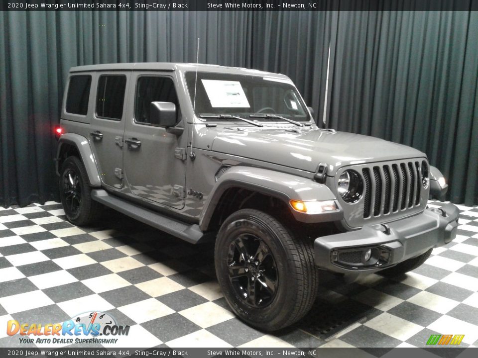 2020 Jeep Wrangler Unlimited Sahara 4x4 Sting-Gray / Black Photo #4