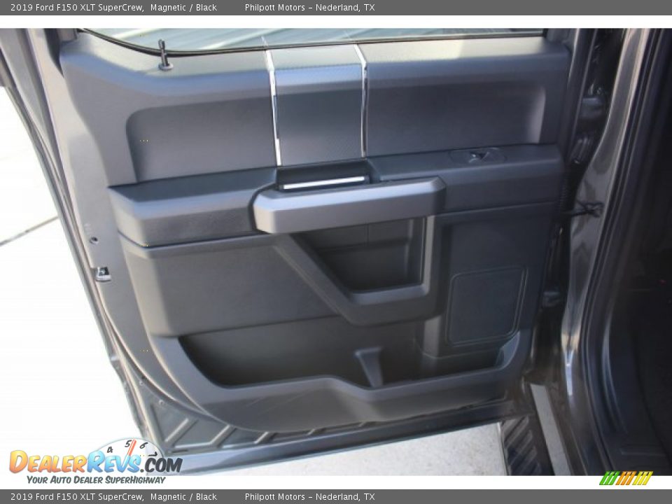 2019 Ford F150 XLT SuperCrew Magnetic / Black Photo #19