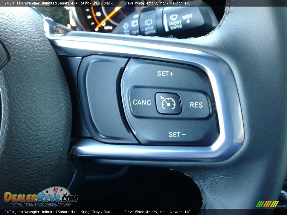2020 Jeep Wrangler Unlimited Sahara 4x4 Sting-Gray / Black Photo #17