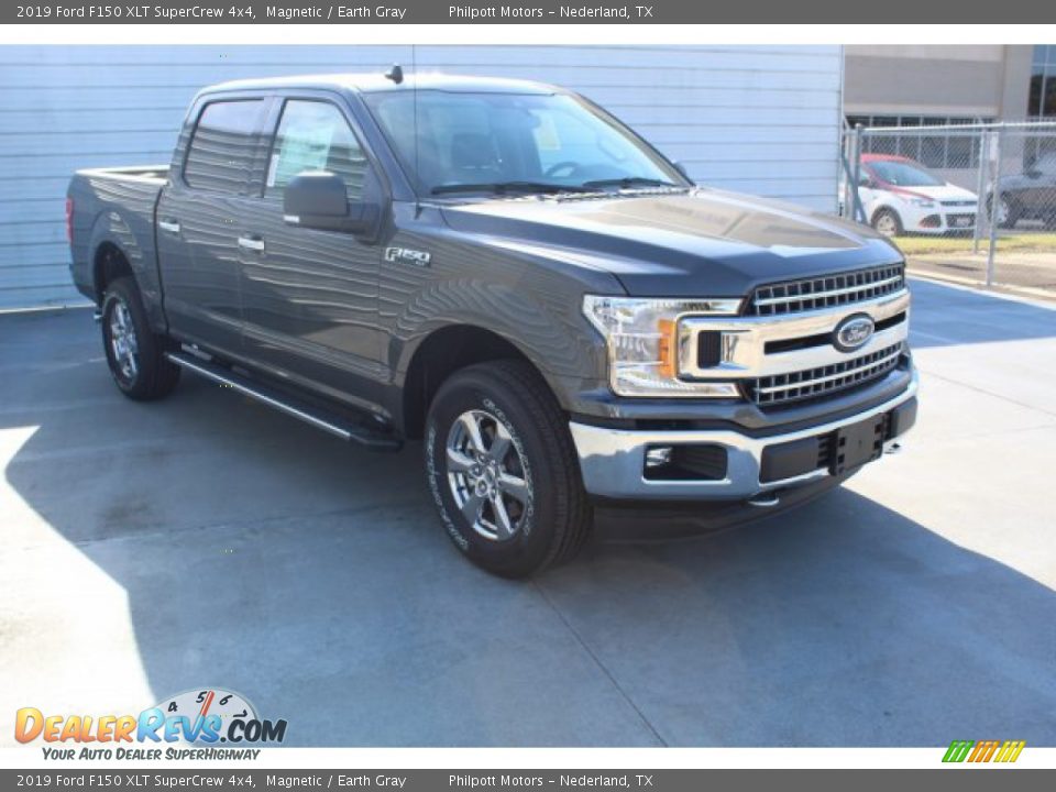 2019 Ford F150 XLT SuperCrew 4x4 Magnetic / Earth Gray Photo #2