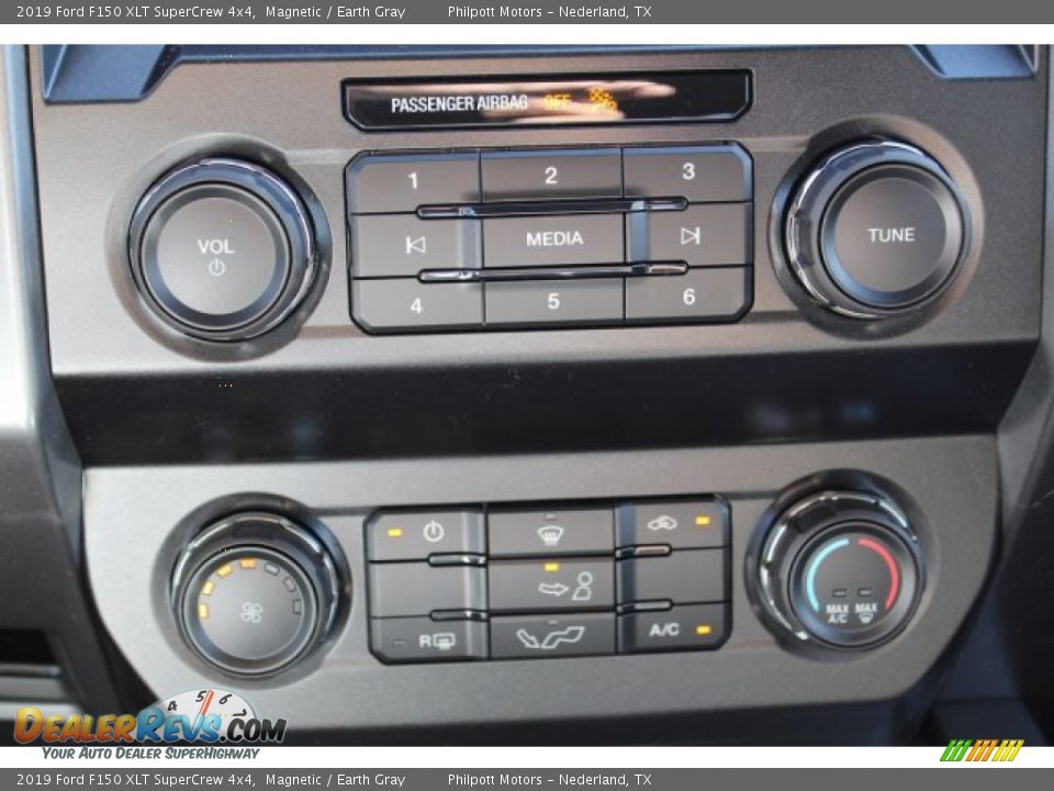 2019 Ford F150 XLT SuperCrew 4x4 Magnetic / Earth Gray Photo #17
