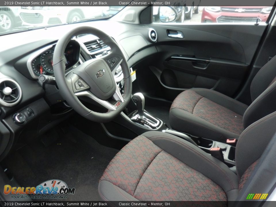 Front Seat of 2019 Chevrolet Sonic LT Hatchback Photo #6