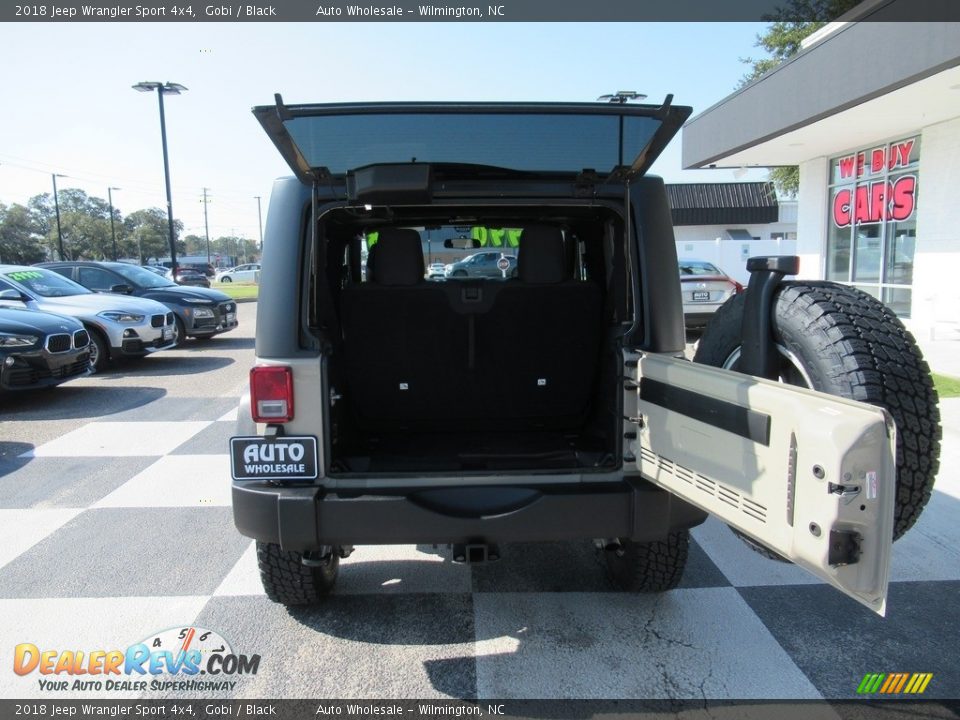 2018 Jeep Wrangler Sport 4x4 Gobi / Black Photo #5