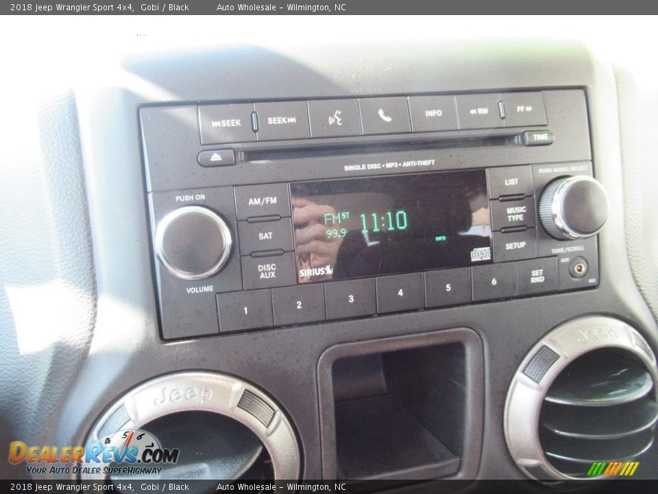 2018 Jeep Wrangler Sport 4x4 Gobi / Black Photo #17