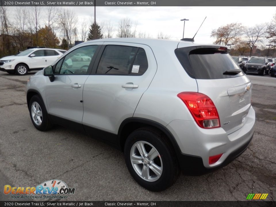 2020 Chevrolet Trax LS Silver Ice Metallic / Jet Black Photo #5