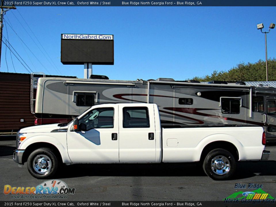 2015 Ford F250 Super Duty XL Crew Cab Oxford White / Steel Photo #2