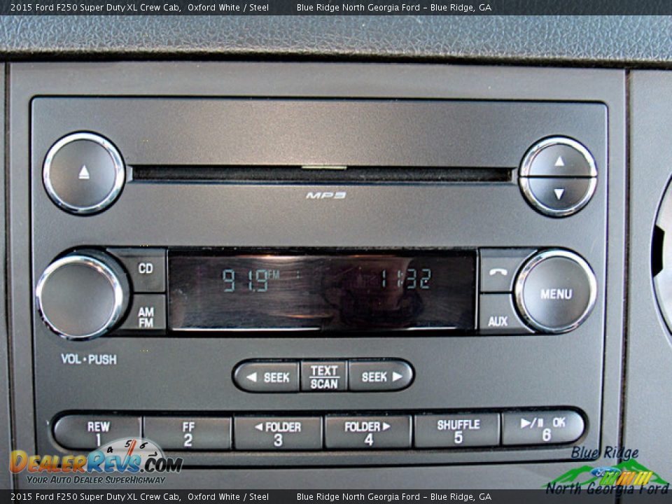 2015 Ford F250 Super Duty XL Crew Cab Oxford White / Steel Photo #17