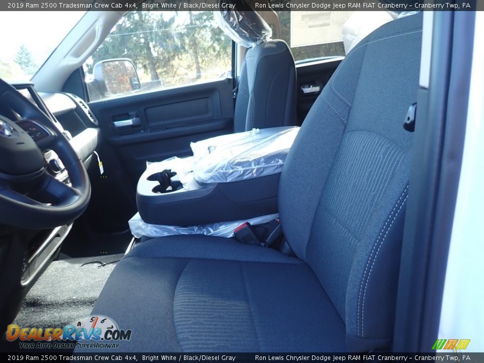 2019 Ram 2500 Tradesman Crew Cab 4x4 Bright White / Black/Diesel Gray Photo #13
