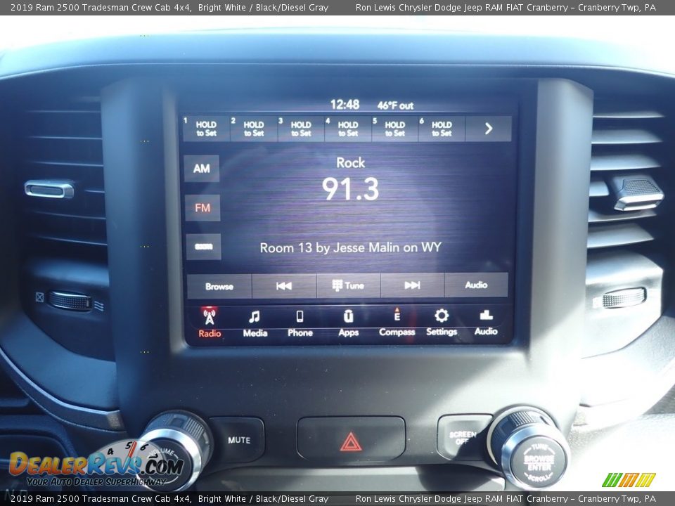 2019 Ram 2500 Tradesman Crew Cab 4x4 Bright White / Black/Diesel Gray Photo #16