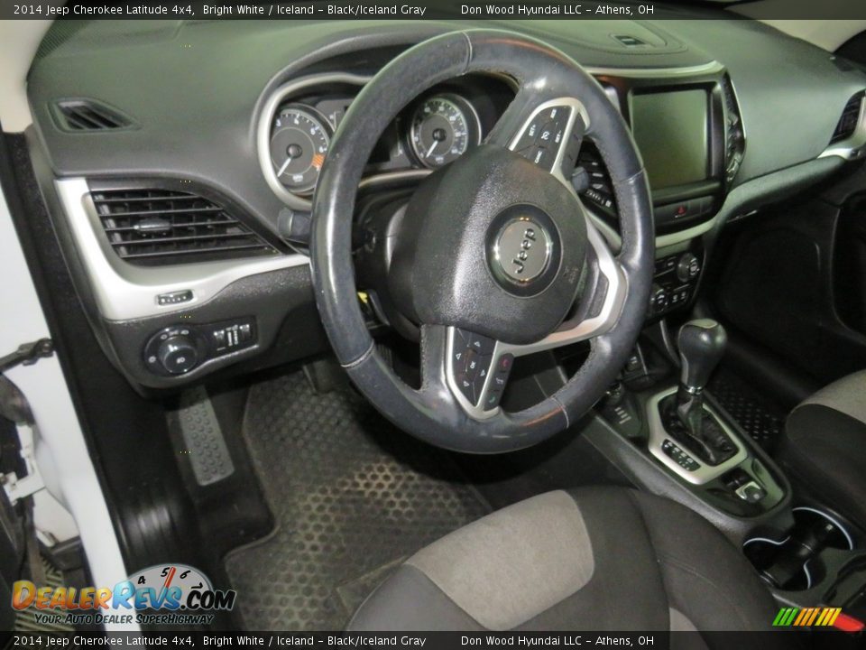 2014 Jeep Cherokee Latitude 4x4 Bright White / Iceland - Black/Iceland Gray Photo #19