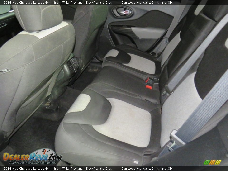 2014 Jeep Cherokee Latitude 4x4 Bright White / Iceland - Black/Iceland Gray Photo #22