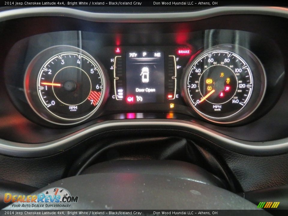 2014 Jeep Cherokee Latitude 4x4 Bright White / Iceland - Black/Iceland Gray Photo #28