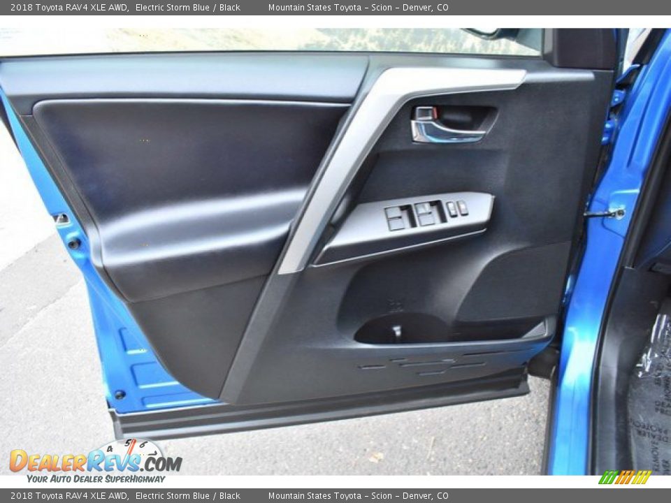 2018 Toyota RAV4 XLE AWD Electric Storm Blue / Black Photo #25