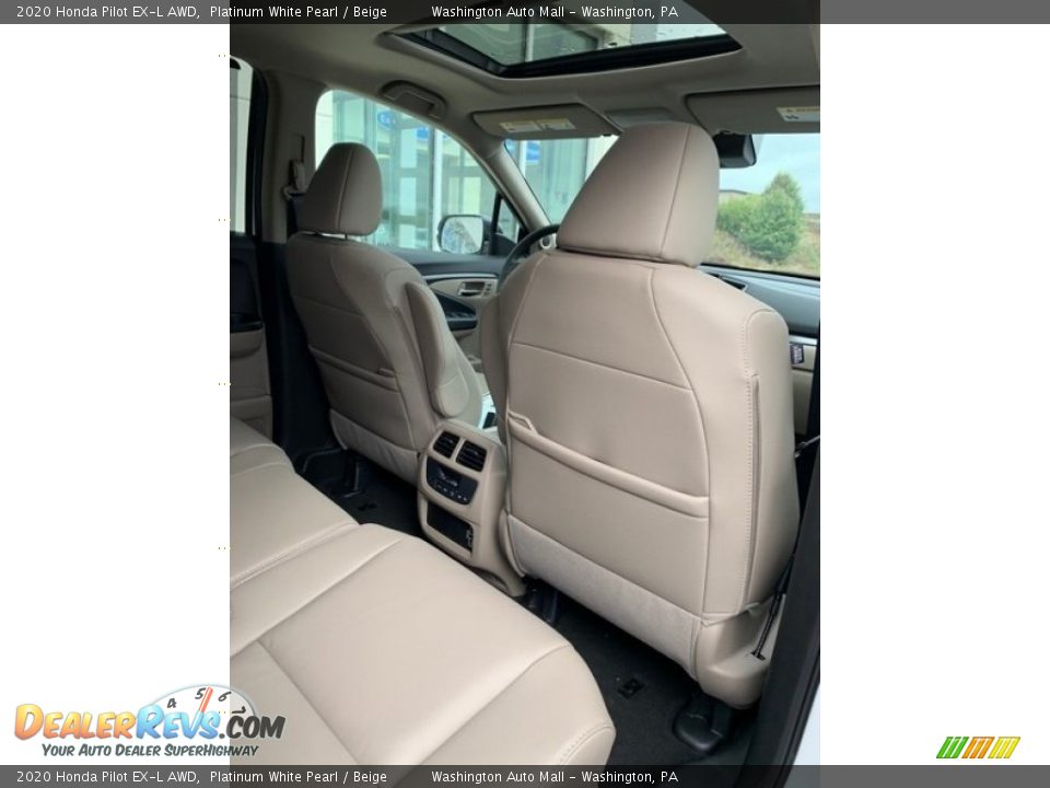 2020 Honda Pilot EX-L AWD Platinum White Pearl / Beige Photo #30