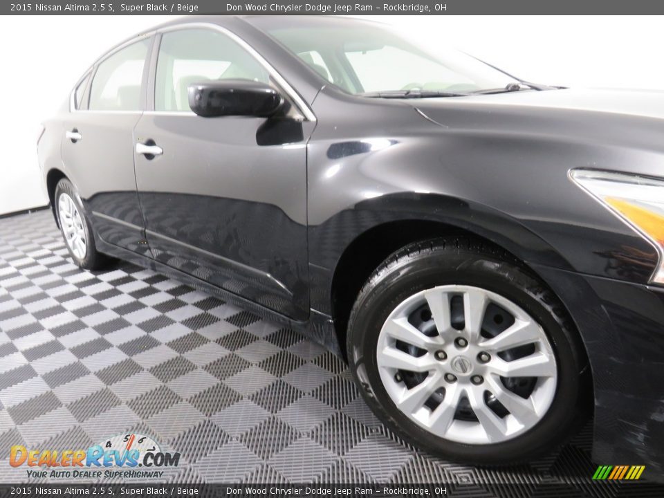 2015 Nissan Altima 2.5 S Super Black / Beige Photo #3