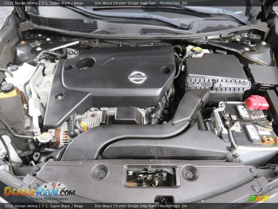 2015 Nissan Altima 2.5 S Super Black / Beige Photo #6
