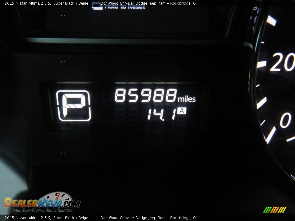 2015 Nissan Altima 2.5 S Super Black / Beige Photo #20