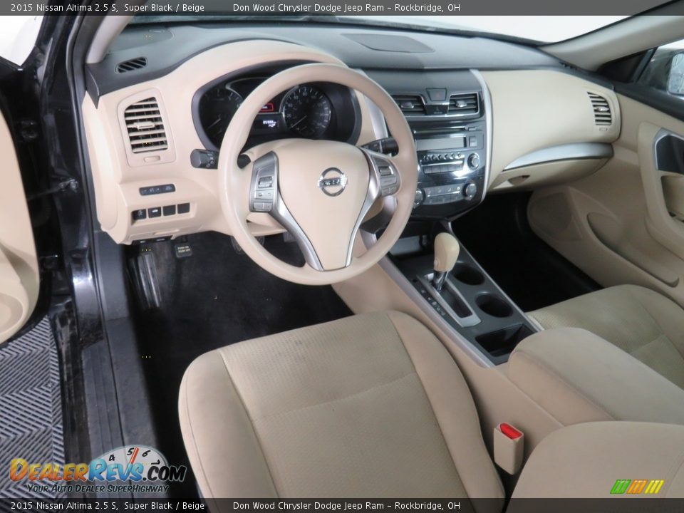 2015 Nissan Altima 2.5 S Super Black / Beige Photo #29