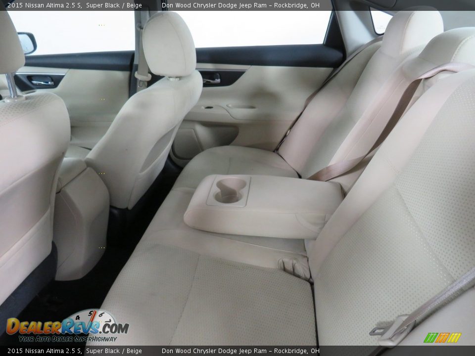 2015 Nissan Altima 2.5 S Super Black / Beige Photo #32