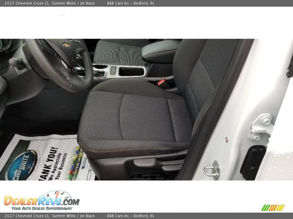 2017 Chevrolet Cruze LS Summit White / Jet Black Photo #10