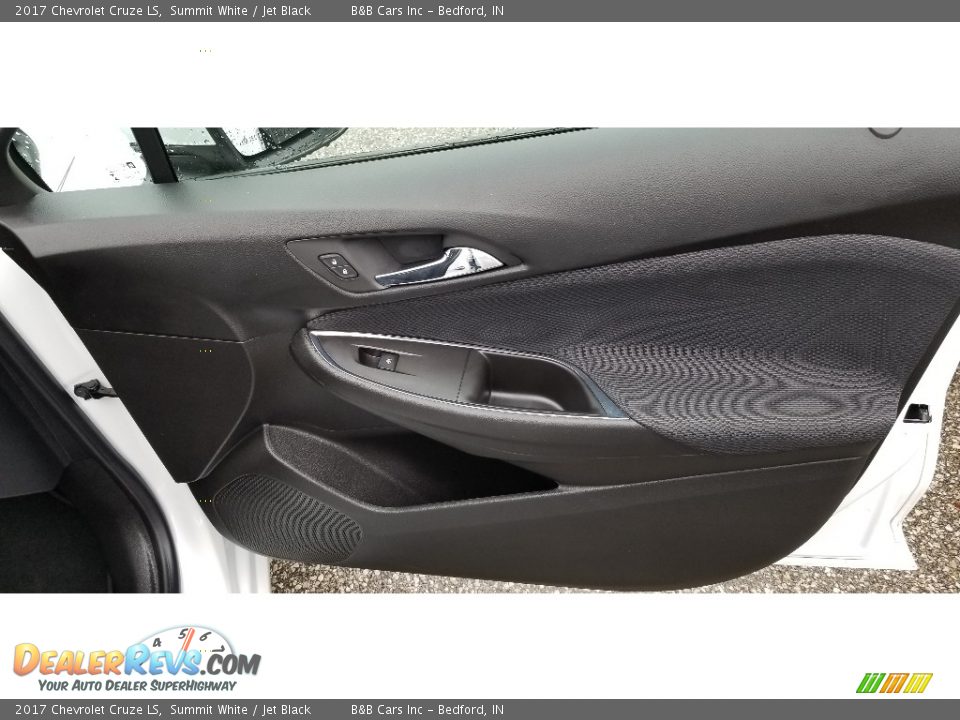 2017 Chevrolet Cruze LS Summit White / Jet Black Photo #15