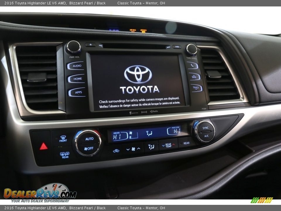 2016 Toyota Highlander LE V6 AWD Blizzard Pearl / Black Photo #8
