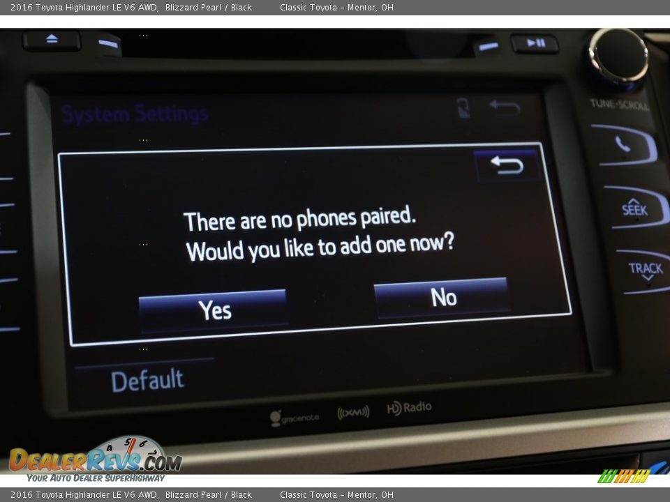 2016 Toyota Highlander LE V6 AWD Blizzard Pearl / Black Photo #15