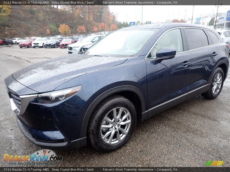 Front 3/4 View of 2019 Mazda CX-9 Touring AWD Photo #5