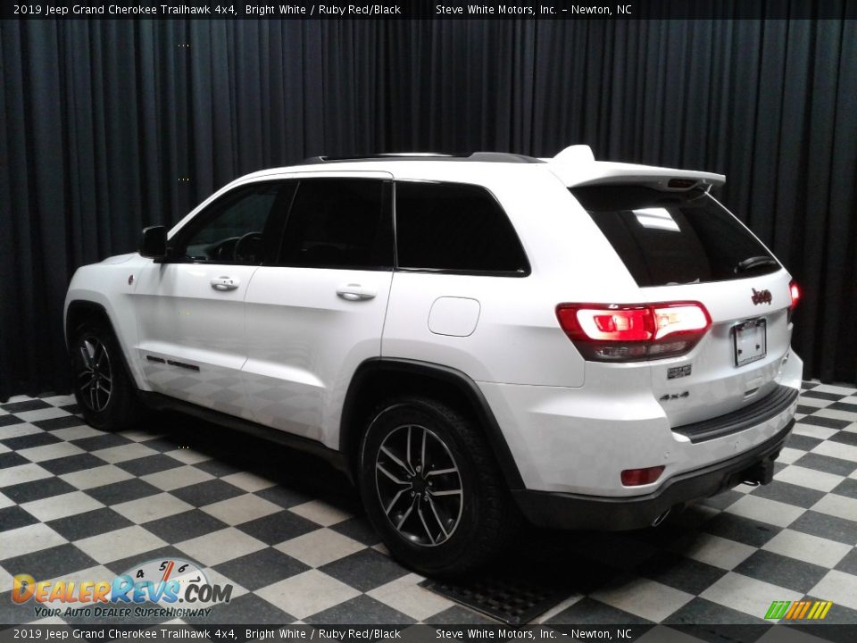 2019 Jeep Grand Cherokee Trailhawk 4x4 Bright White / Ruby Red/Black Photo #8