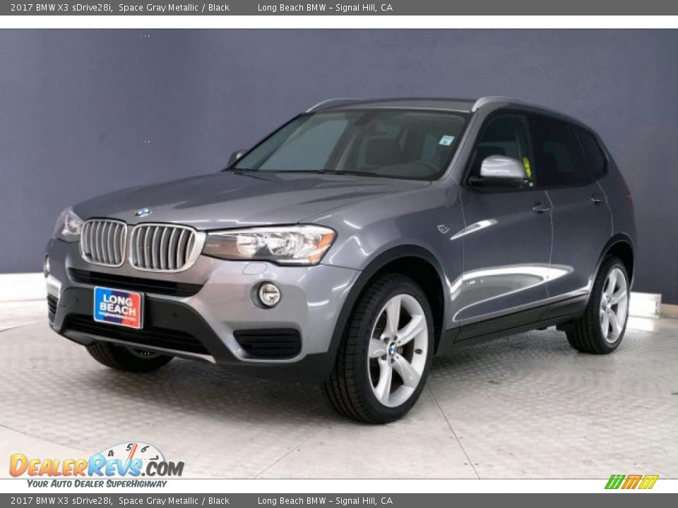 Front 3/4 View of 2017 BMW X3 sDrive28i Photo #12