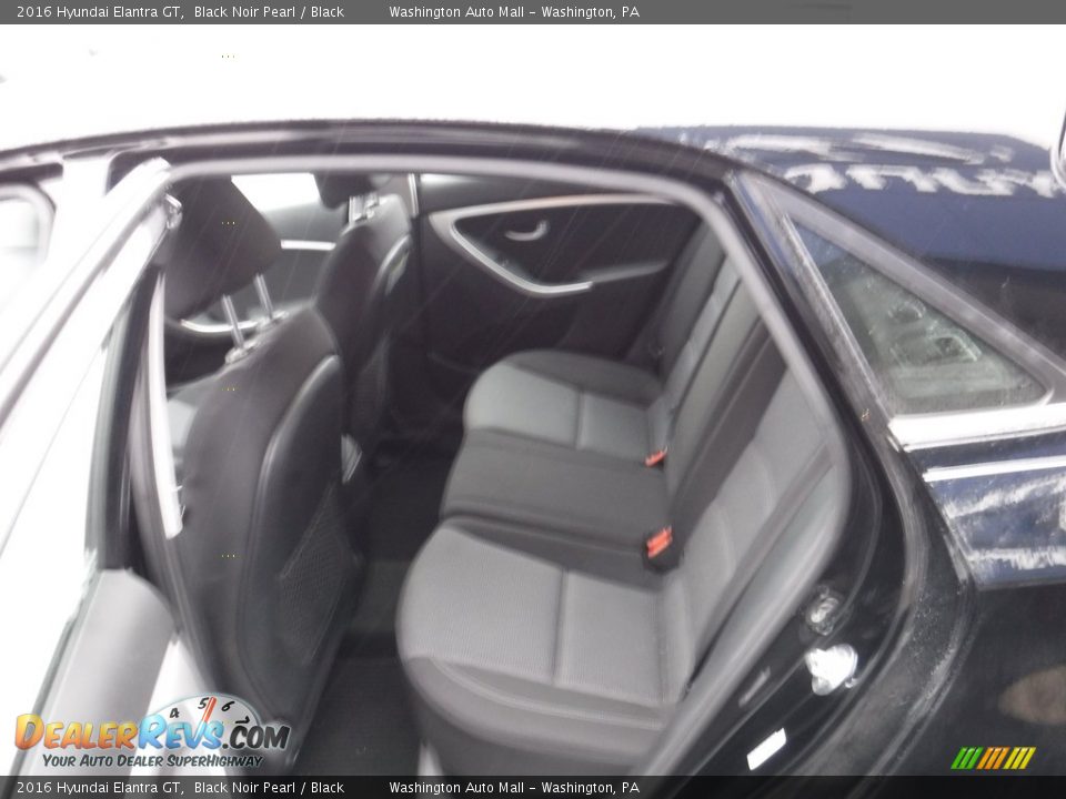 2016 Hyundai Elantra GT Black Noir Pearl / Black Photo #21