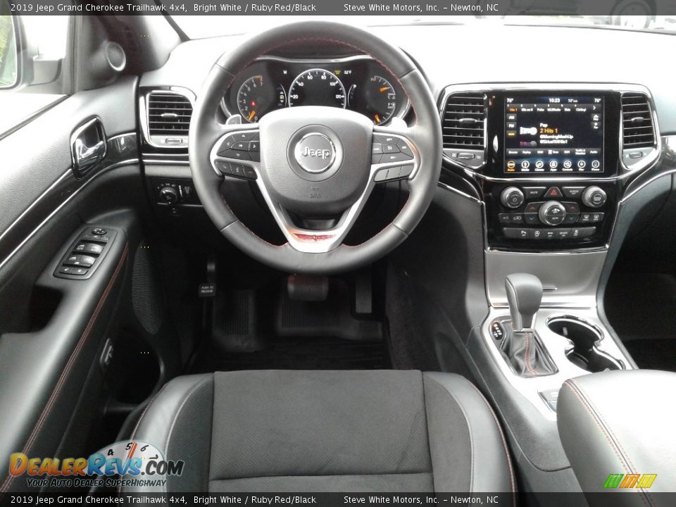 2019 Jeep Grand Cherokee Trailhawk 4x4 Bright White / Ruby Red/Black Photo #36