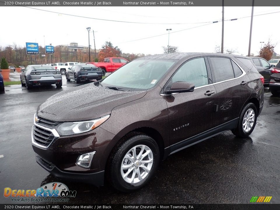 Front 3/4 View of 2020 Chevrolet Equinox LT AWD Photo #1