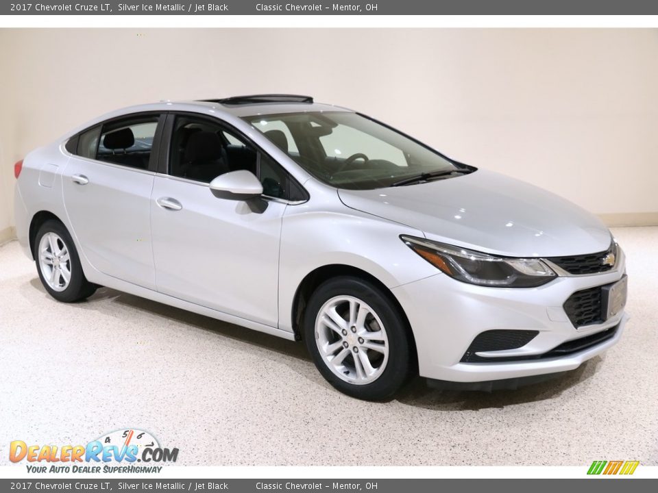 2017 Chevrolet Cruze LT Silver Ice Metallic / Jet Black Photo #1
