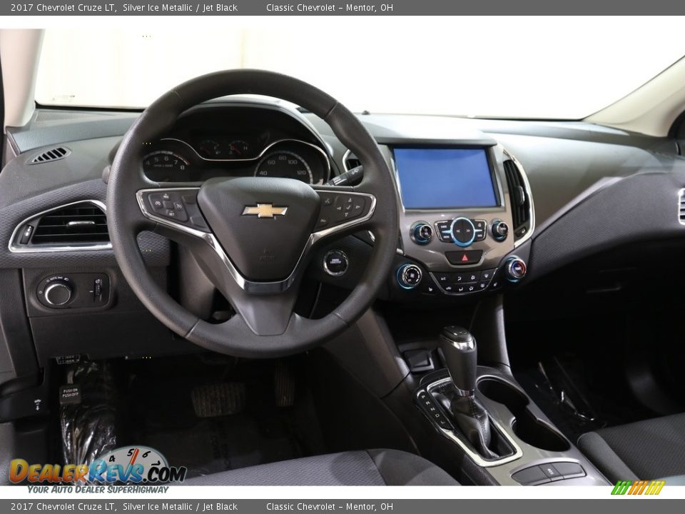 2017 Chevrolet Cruze LT Silver Ice Metallic / Jet Black Photo #6