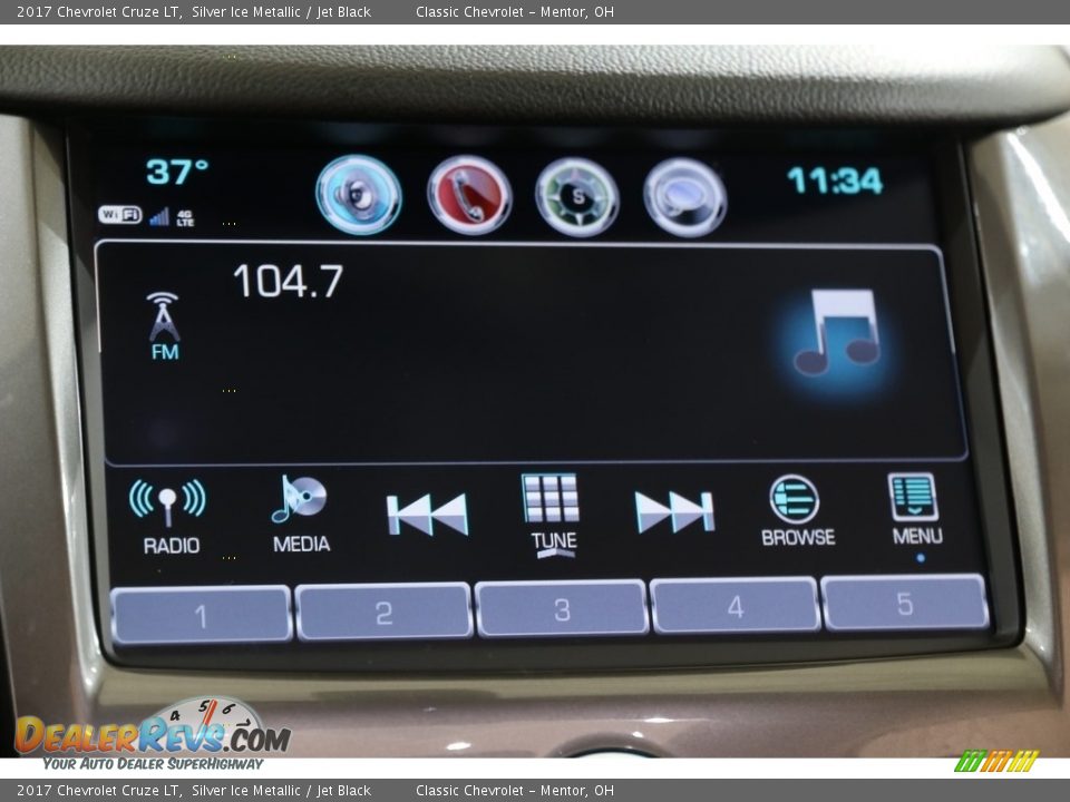 2017 Chevrolet Cruze LT Silver Ice Metallic / Jet Black Photo #10