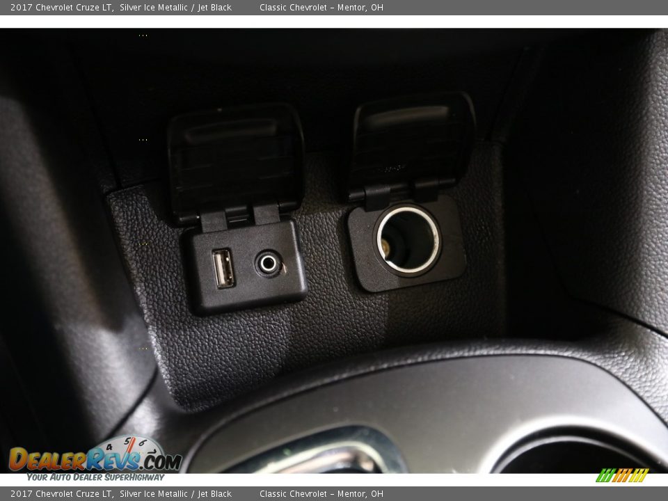 2017 Chevrolet Cruze LT Silver Ice Metallic / Jet Black Photo #14