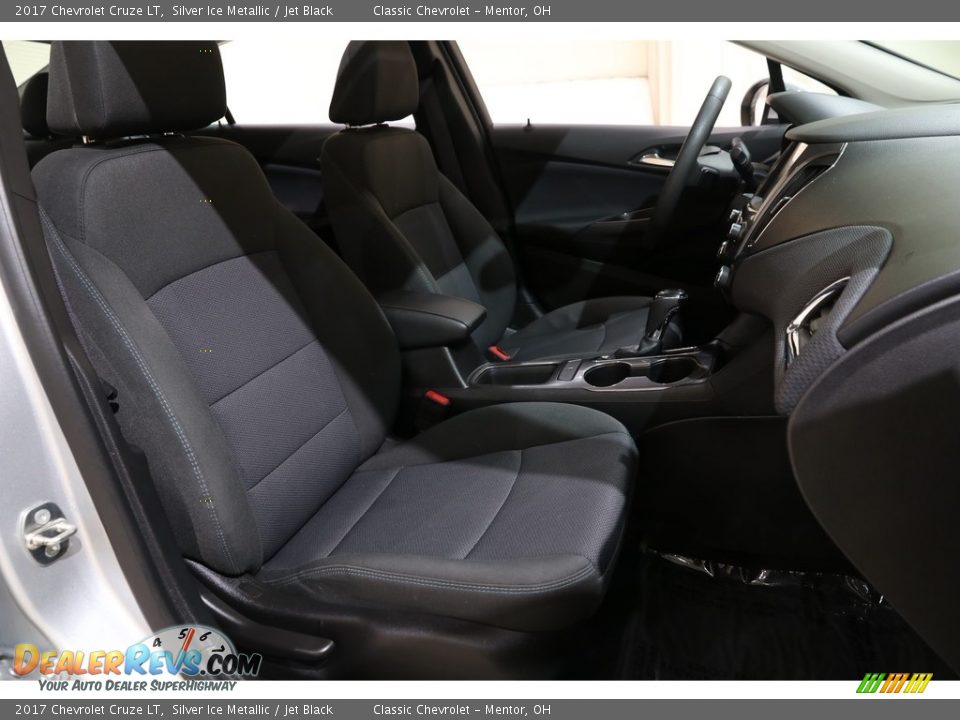 2017 Chevrolet Cruze LT Silver Ice Metallic / Jet Black Photo #15
