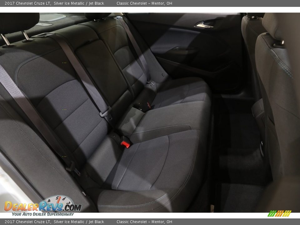 2017 Chevrolet Cruze LT Silver Ice Metallic / Jet Black Photo #16