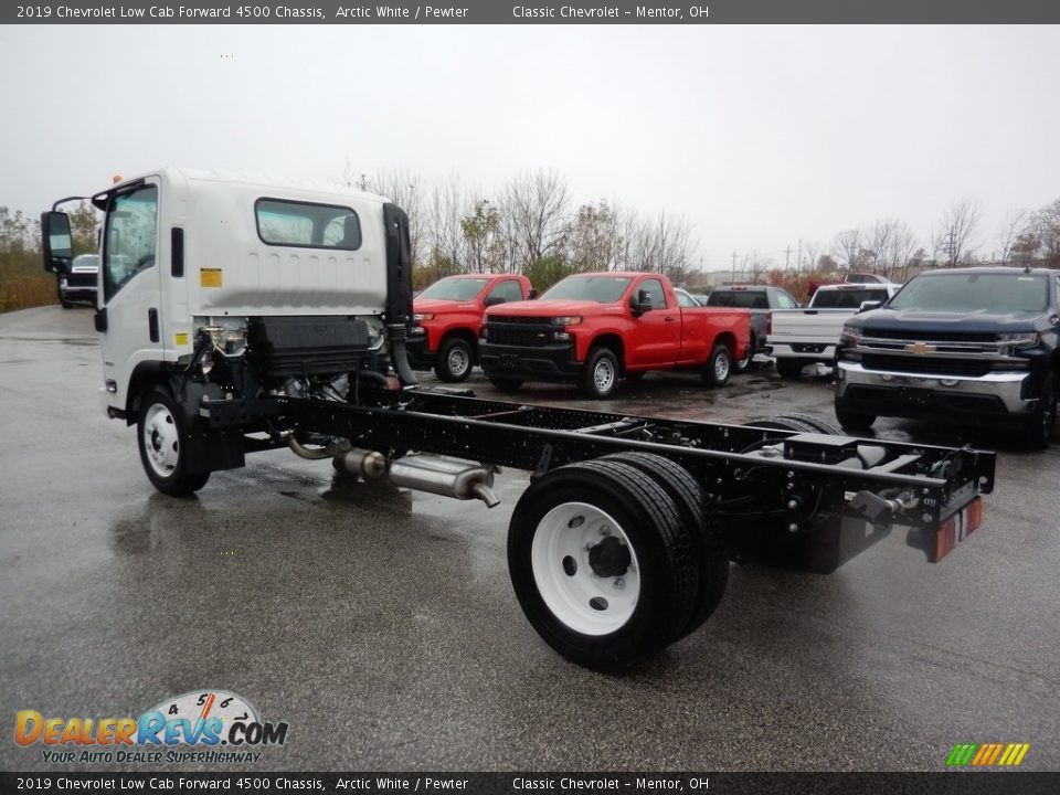 2019 Chevrolet Low Cab Forward 4500 Chassis Arctic White / Pewter Photo #4