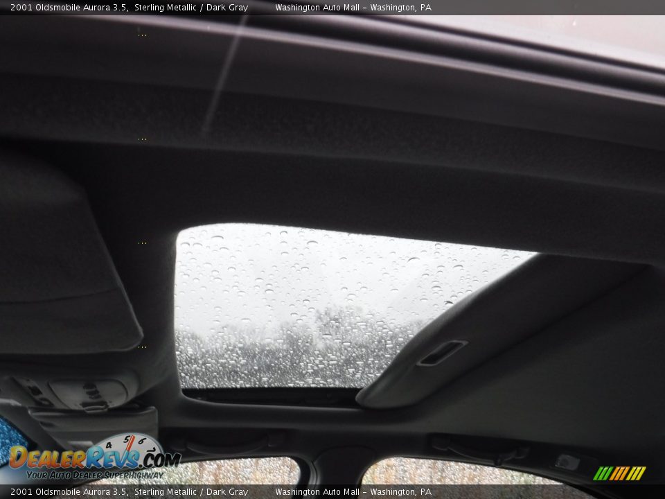 2001 Oldsmobile Aurora 3.5 Sterling Metallic / Dark Gray Photo #11