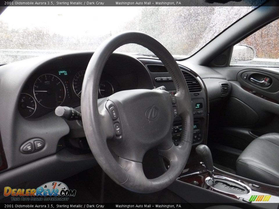 2001 Oldsmobile Aurora 3.5 Sterling Metallic / Dark Gray Photo #12