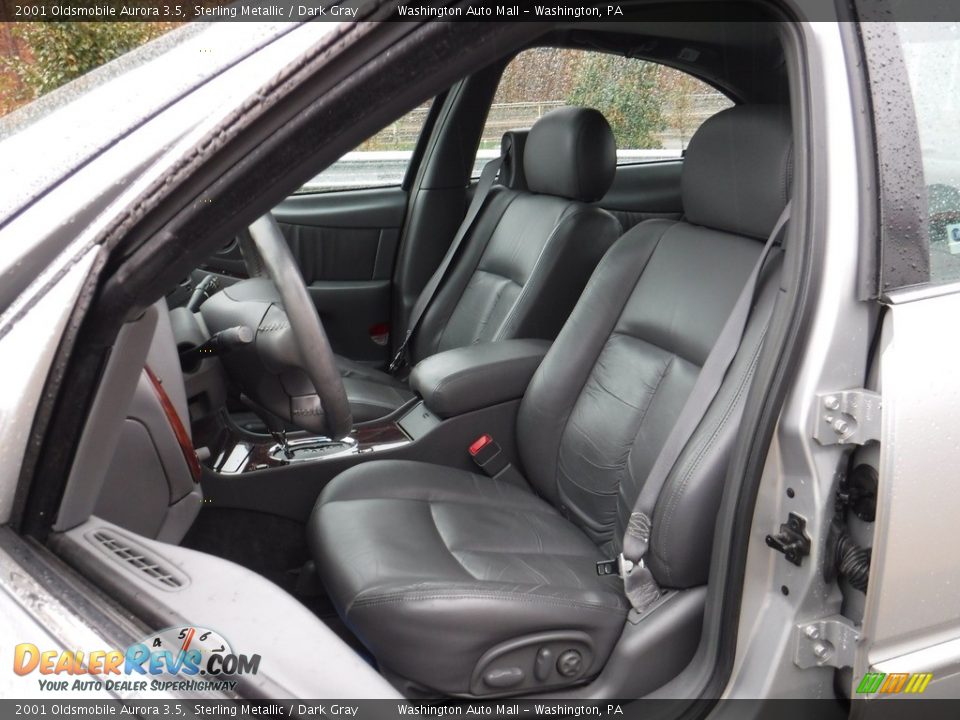 2001 Oldsmobile Aurora 3.5 Sterling Metallic / Dark Gray Photo #13
