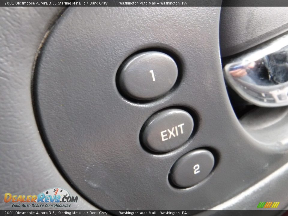 2001 Oldsmobile Aurora 3.5 Sterling Metallic / Dark Gray Photo #15